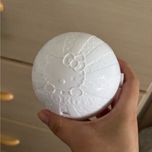 Hello Kitty White Storage Ball